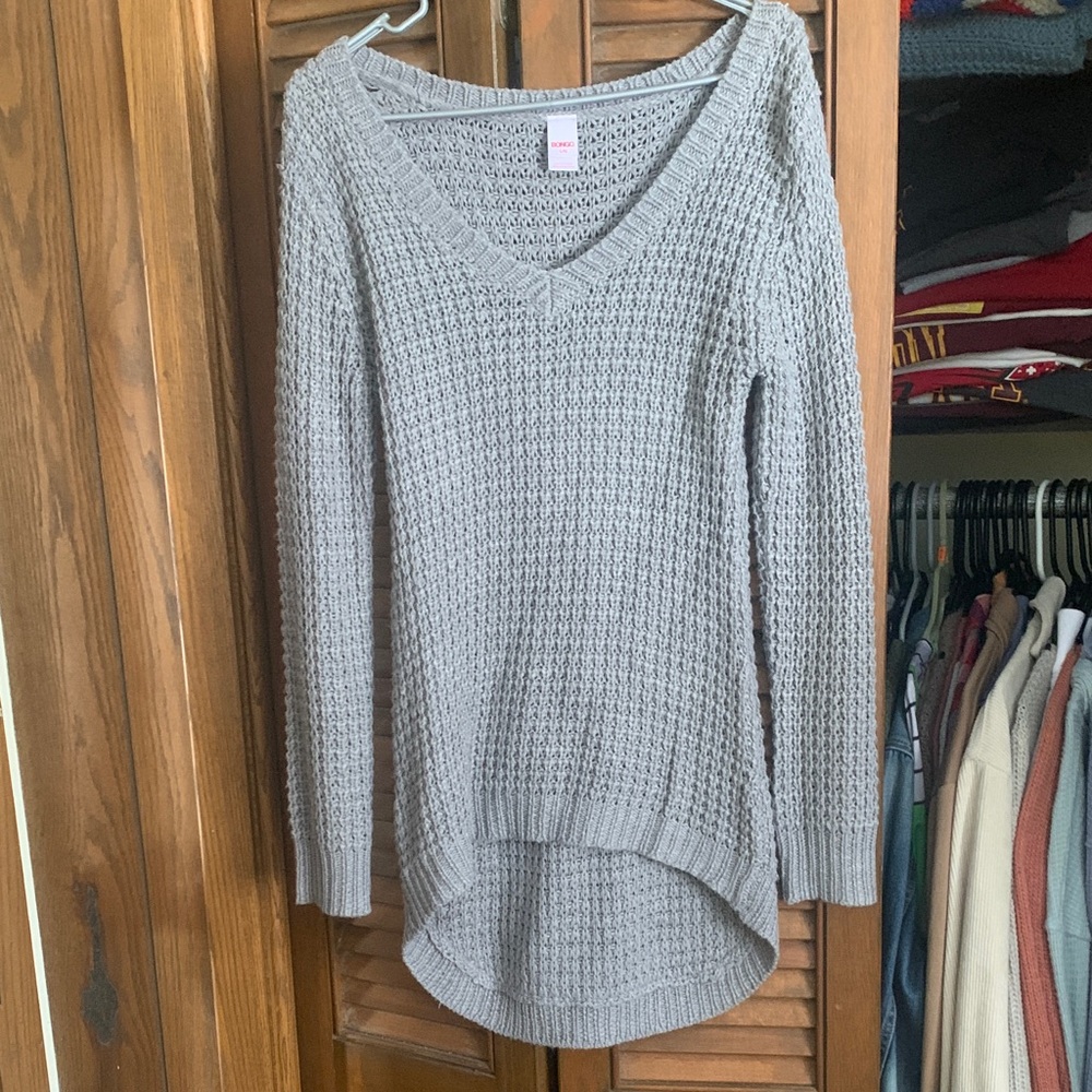 BONGO Light Gray V-Neck Sweater